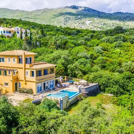 The Hillside Villas, Stunning Views & Private Pool