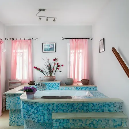 The Hillside Villas, Stunning Views & Private Pool Villa Kassiopi
