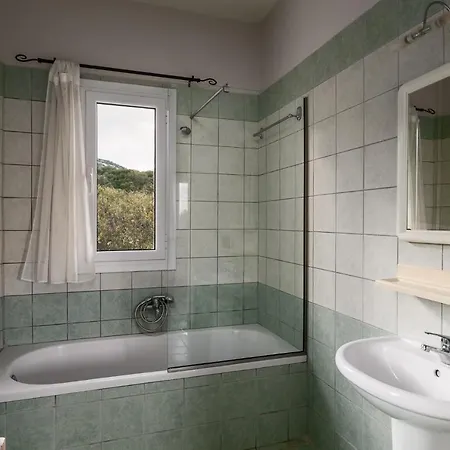 The Hillside Villas, Stunning Views & Private Pool * Kassiopi
